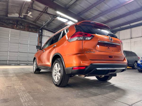 2017 Nissan Rogue SV - $11,999 (Westminster)63487710941825124