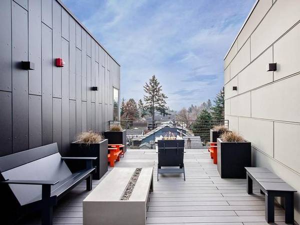 $1,625 / 1br - 547ft2 - Sit Back & Relax, You Just Found Your New Home At Bridgetown! (4525 NE Fremont St)63831397858435121