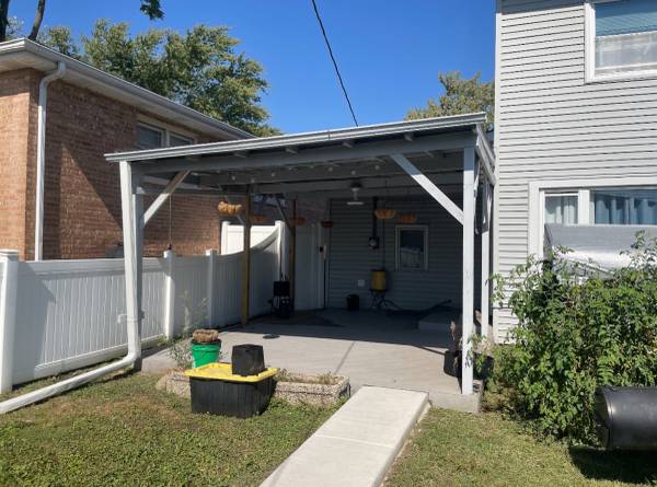 $245,000 / 4br - 1916ft2 - Single Family Home in Evergreen Park (Evergreen Park)63960014407938121