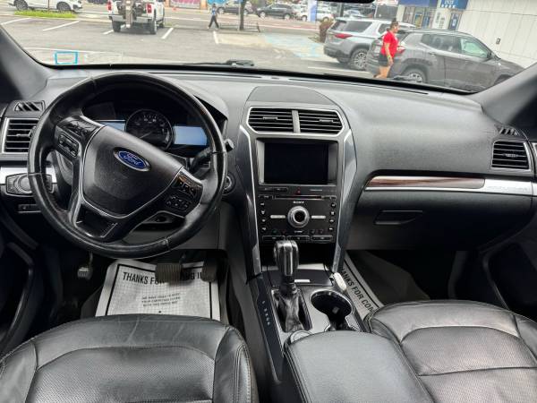 Ford explorer - $10,900 (Bronx)63654720256643124