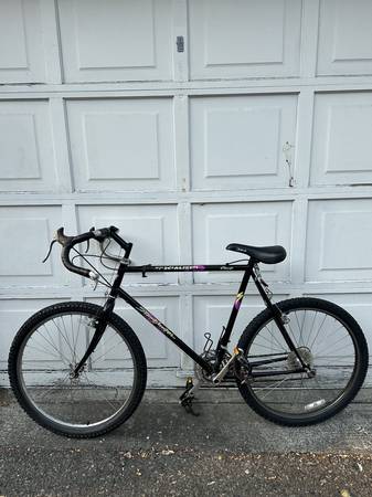 Specialized StumpJumper Comp Mountain Bike Vintage Collector Bicycle 1
