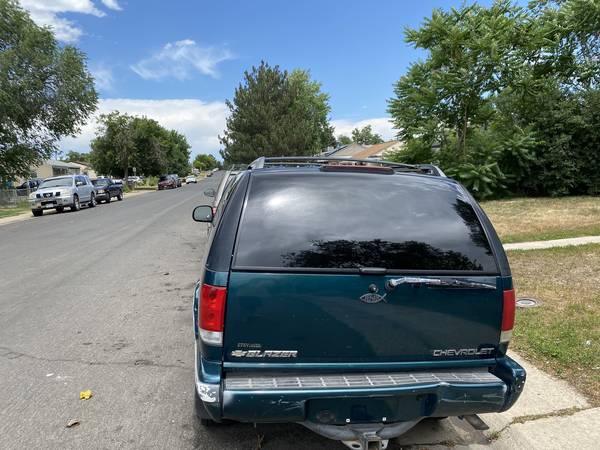 hi I’m selling my 1996 Chevy blazer - $3,00063612239303169122