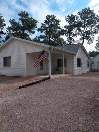 $154,900 / 2br - 1100ft2 - House Upton, Wyoming63912636982402121