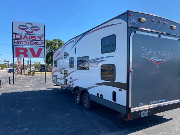 Jayco Octane ZX  T26Y - Toy Hauler - Freshly Serviced - Like New! 1