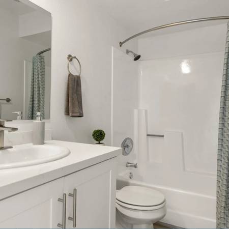 $2,320 / 2br - 900ft2 - Ceiling Fan, Cable Ready, Dishwasher, On-Site Management (San Ysidro)63663871461763123