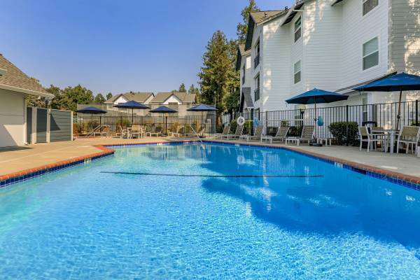 All-electric Kitchen, Coat Closet, Faux Wood Blinds 1