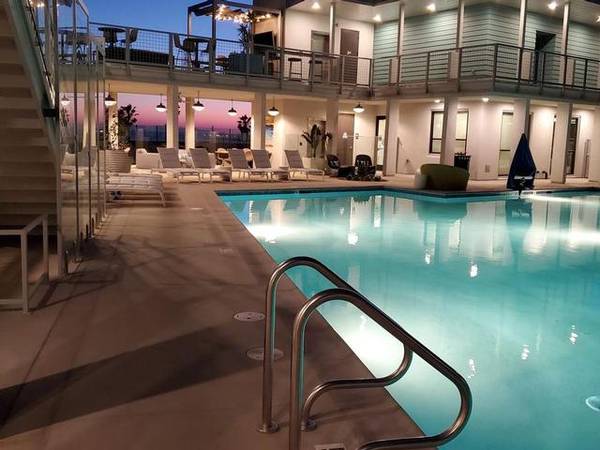 $4,496 / 2br - 1206ft2 - Satellite Ventura Botanical Garden, Electric Vehicle Charging Stations (Behind Parking Gate)63668271110785120