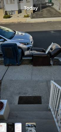 FREE Electric Recliner 1
