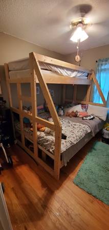 Custom built twin over queen bunk bed 1
