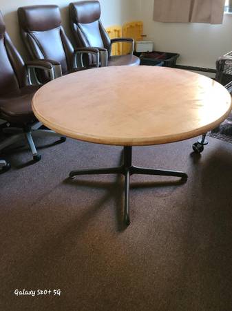 FREE ITEMS - MUST GO TODAY! 1