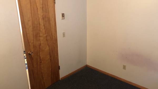 $625 / 1br - 545 NE Oak St. #6 (Pullman)63689276754691121