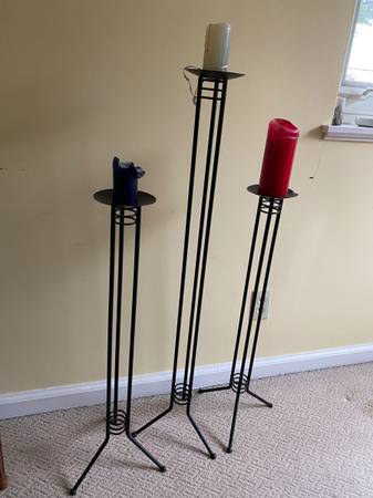 3 peace Floor stand Candle holder 1