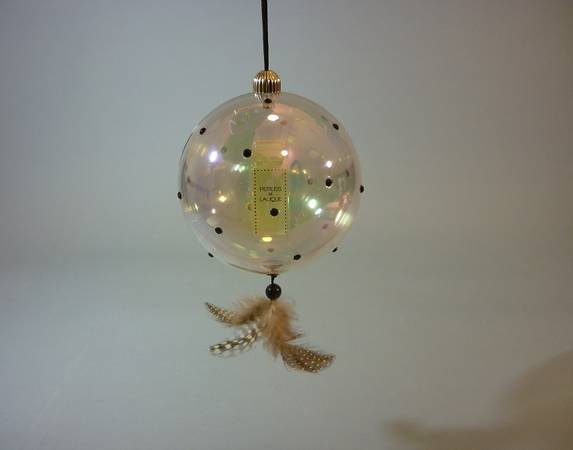 Lalique Christmas Ball with Perfume, New 1