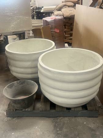 Seasoned professional in interior design product development 1