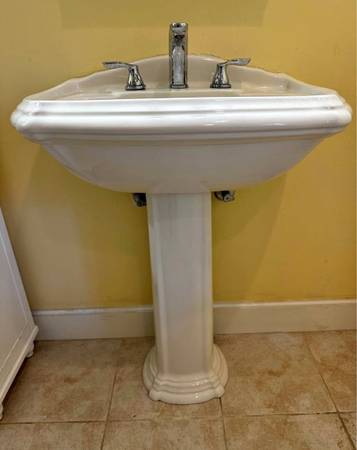 Pick Up Sink in Aromas and Deliver to Sunnyvale 1