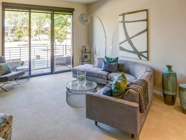 $3,939 / 1 hab - 849 pies² - ¡1 hab con vistas al patio, admitimos mascotas, ofertas para mudarse! (san jose oeste)63668044714753122