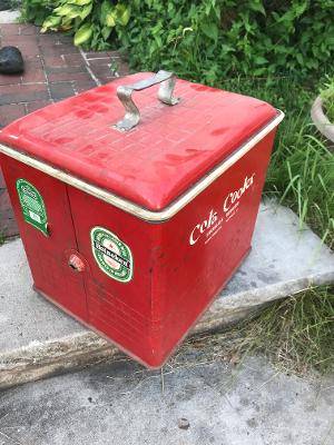 Vintage Cola Cooler 1