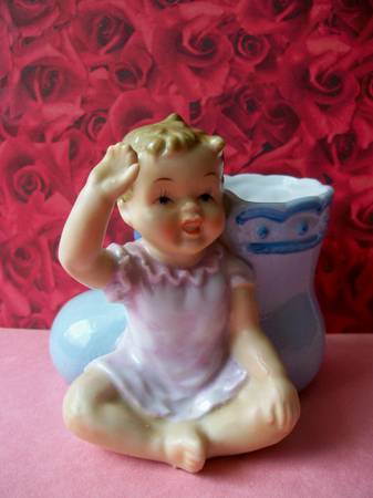 Vintage Porcelain Baby and Bootie Planter/Vase 1