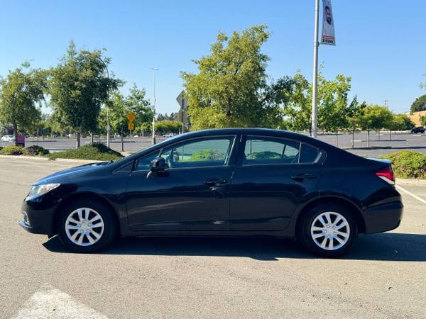 2013 Honda Civic LX Clean Title GAS SAVER Automatic BACKUP CAM corolla - $7,500 (Hayward)63654698408323121