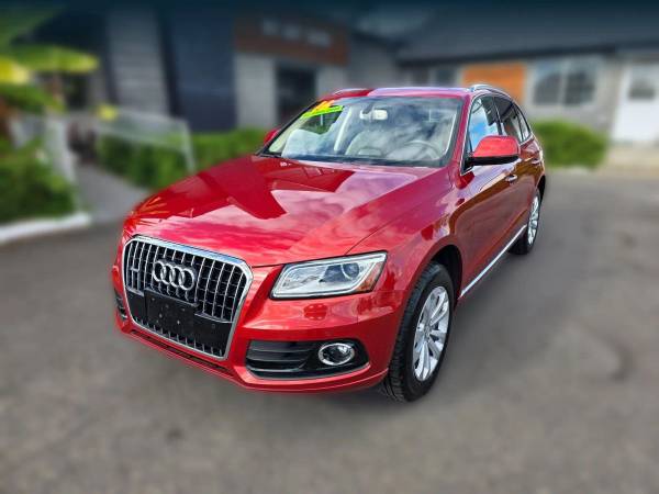 2016 Audi Q5 - Financing Available! Carfax, come see us today. 1