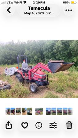 Massey Ferguson CG 2300 Subcompact Tractor with front loader and box gannon.  Al 1