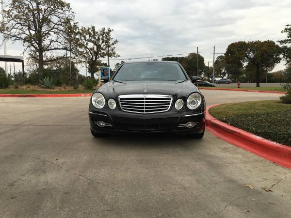 2007 Mercedes E350 en venta - $4,000 (Austin)63439741682691122