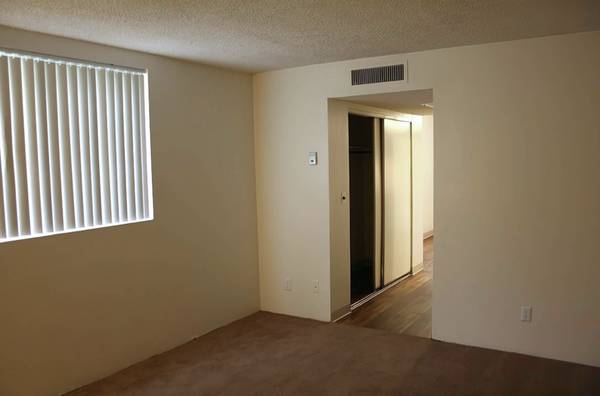 $749 / 376ft2 - One Month FREE with a 12 month lease (Tucson)63674793272961123