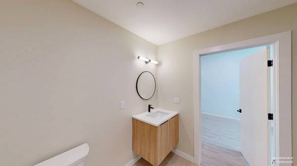 $2,900 / 1br - Somerville 1 Bed/1 Bath | Pet Negotiable | Near Sullivan Square63699256257795124