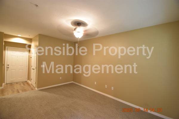$1,595 / 1br - 867ft2 - 1810 E Palm Avenue #2203 ~ water included, wood flooring, 1st floor, (Ybor)63976136956931124