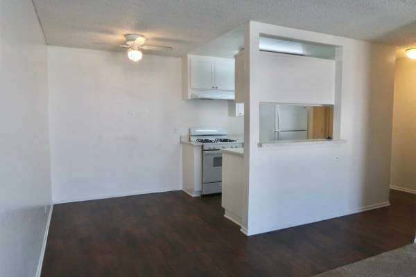 $1,672 / 1br - 630ft2 - Discover Heritage Park - Senior Living (55+) (7840 Woodman Ave, Los Angeles, CA)63700919972867124