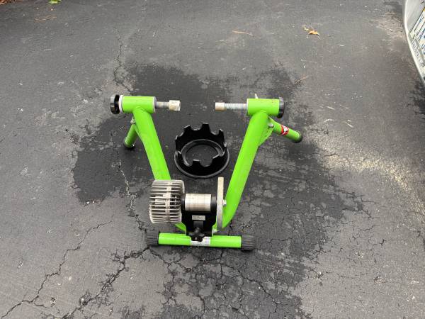 Bicycle trainer 1