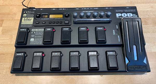 LINE 6 POD XT LIVE 1