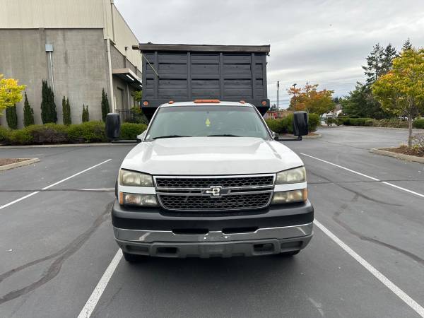2005 Chevrolet Silverado C3500 - Photo 8