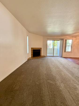 $1,601 / 2br - 940ft2 - Washer/Dryer in Unit63790861508483122