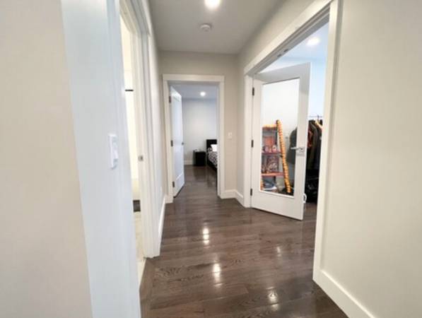 $3,100 / 1br - Gorgeous 1.5 bed 1 bath condo in Somerville w/ laundry in unit!! (Prospect Hill)63802096767105122