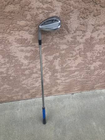 Cleveland CBX 60/10. LEFT-HANDED Wedge Golf Club. 1