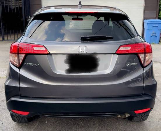 2016 honda hr-v awd - $8,500 (Chicago)63618869427971121