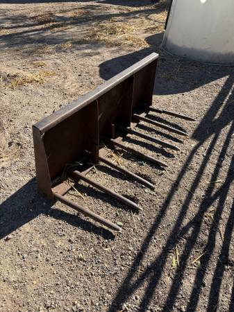 60” skid loader quick tach manure fork 1