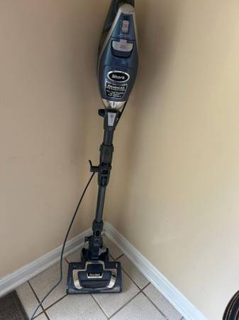 Shark FLEX DuoClean Pro Stick Vacuum Cleaner (Bagless/Corded) 1