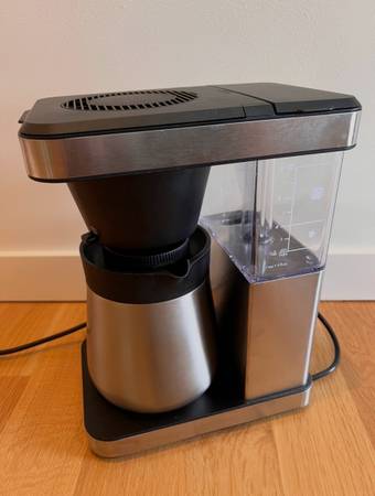 Oxo 8-cup coffee maker 1