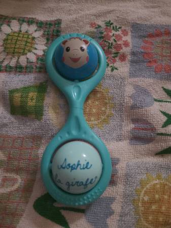 Sophie La Girafe Twist Rattle 1
