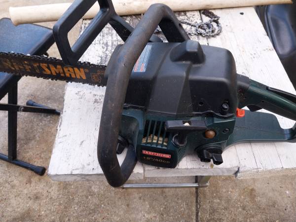 Craftsman 18" 40cc chainsaw- fix or parts 1