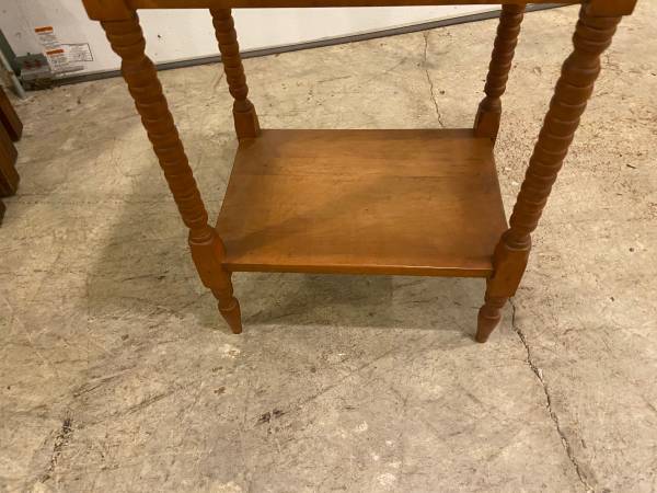 Antique Spool Style Table - $100 (Rockville)62972945676547124