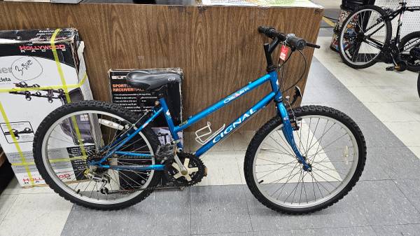 Fully Serviced Pre-owned Cignal Ozark 24" Kid's Mountain Bike 1