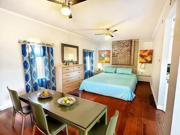 $1800.00 / 1br - 1258ft2 - Duplicate of Duplicate of Cozy furnished downtown room #2 (not full un64016104212354120