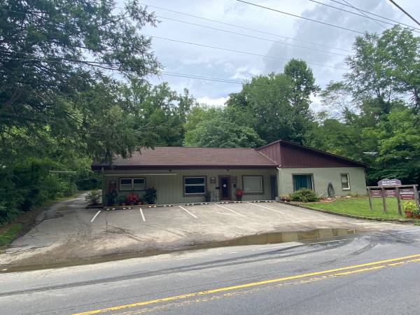 $2,100 / 800ft2 - Office Suite at Black Mountain Wellness Center (Black Mountain)64029207935107124
