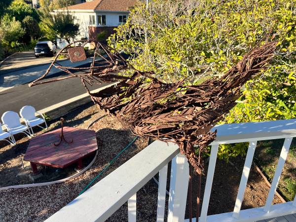 Large Metal Bird Yard Sculpture 1950's or 70's? 1