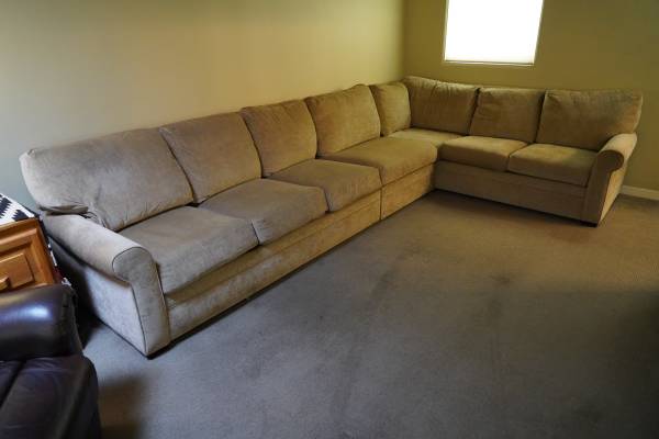 Sleeper Sectional Couch 1