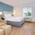 Flexible Living: No Lease, Pay Your Way - Weekly Rates Available! 4 thumbnail