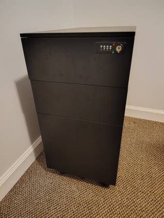 Pedestal Filing Cabinet Like New 1
